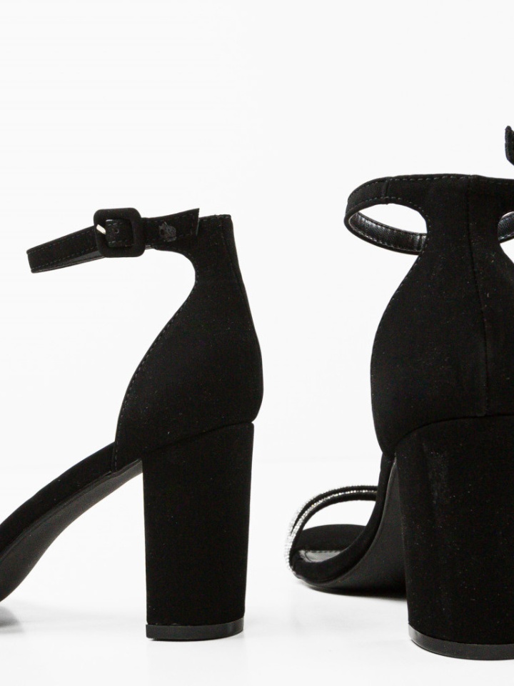 Sandale cu toc Josie Negre