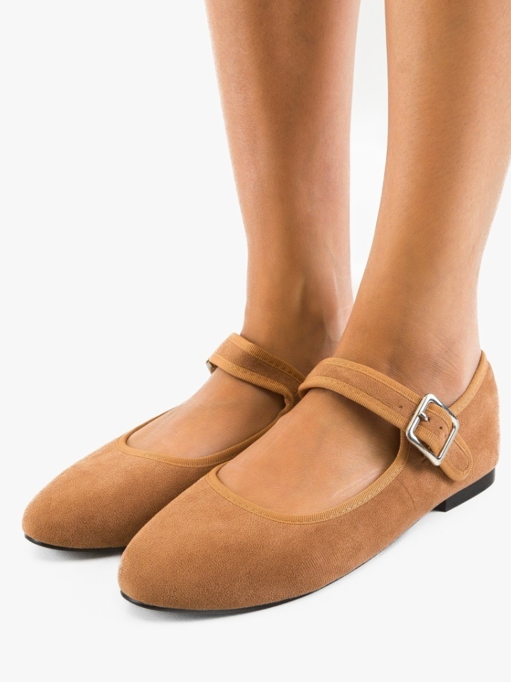 Balerini dama Bytyr Maro