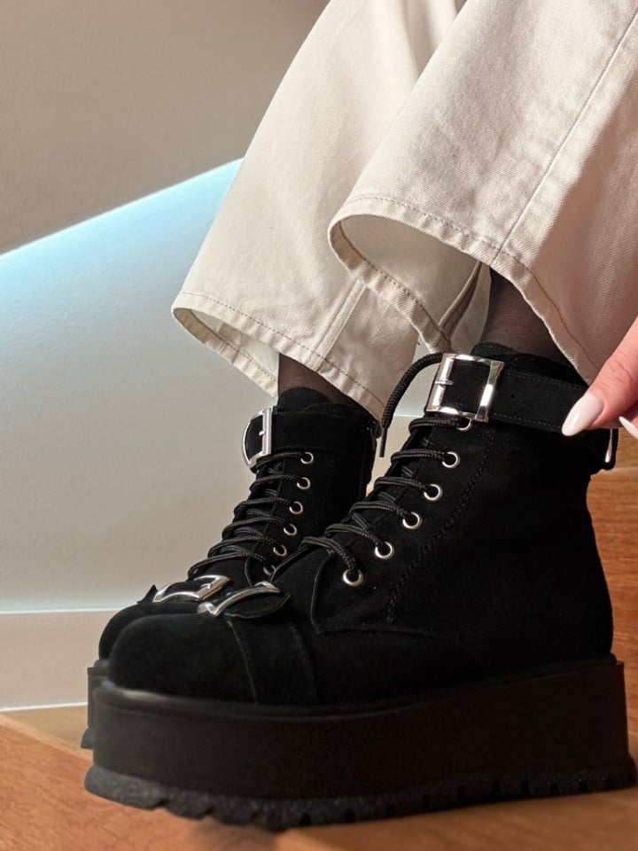 Ghete dama Anton Khaki