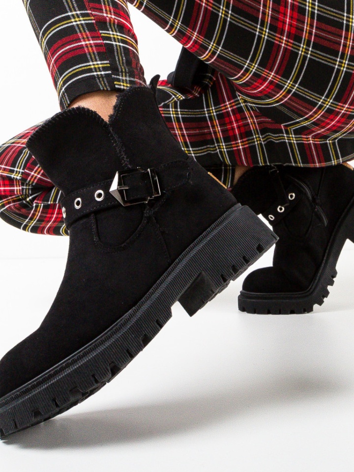 Ghete dama Ugog Negre