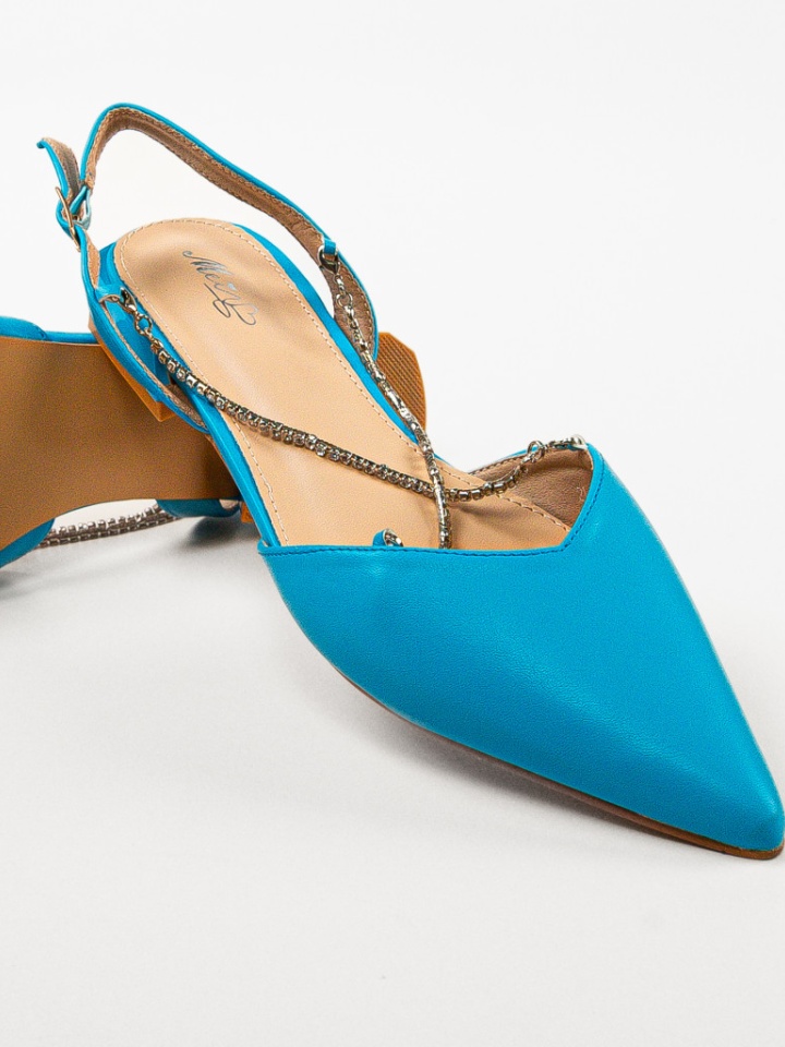 Balerini dama Zaharia Albastri