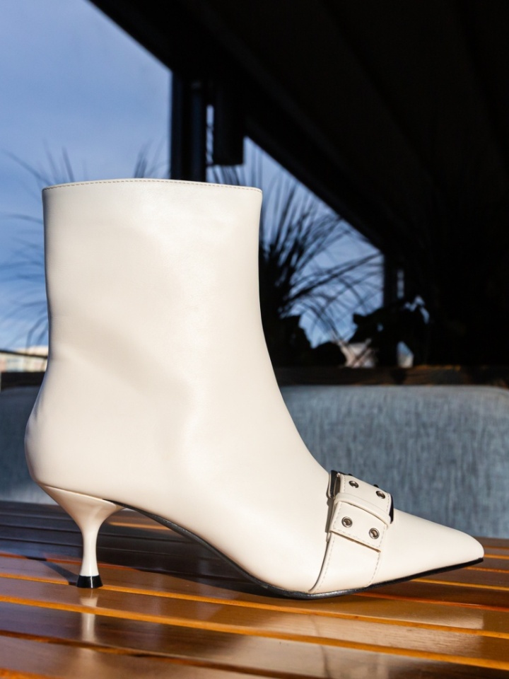 Botine dama Cliffor Albe