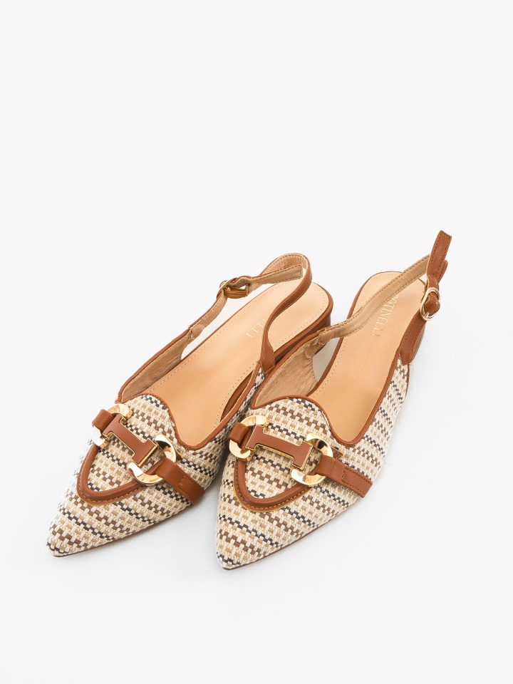 Balerini dama Kinnet Negri