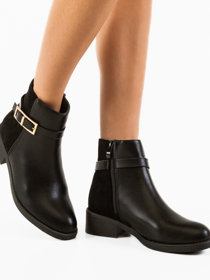 Ghete dama Ellisn Negre