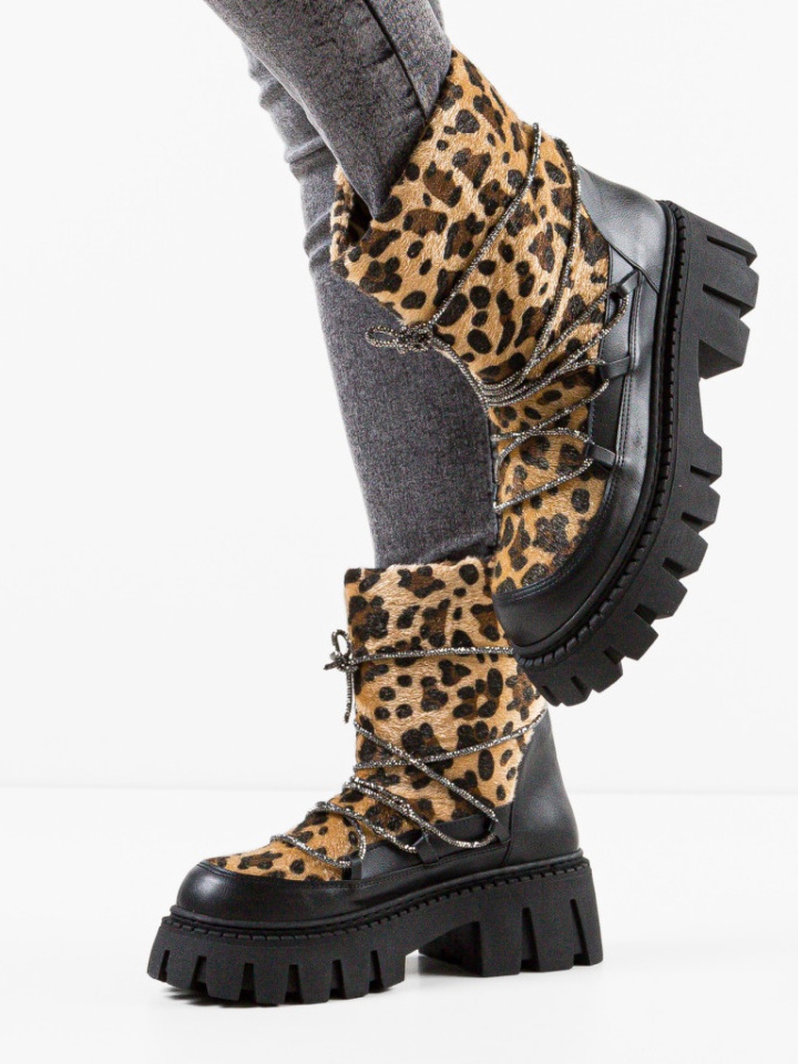 Ghete dama Migdal Negre 2