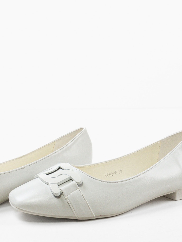 Balerini dama Proko Roz