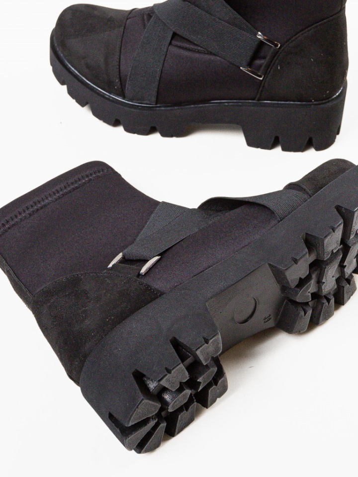 Ghete dama Digla Negre