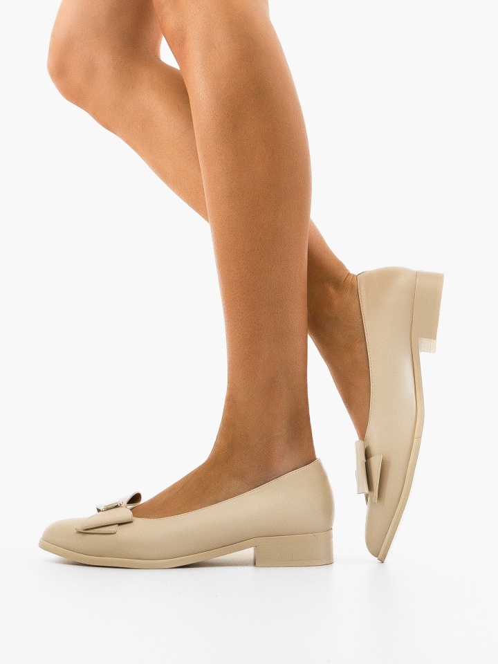 Balerini dama Harley Grena