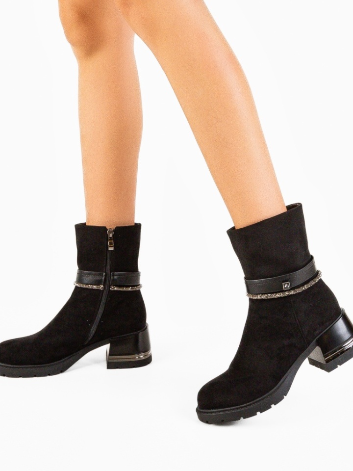 Ghete dama Nutyo Negre 3