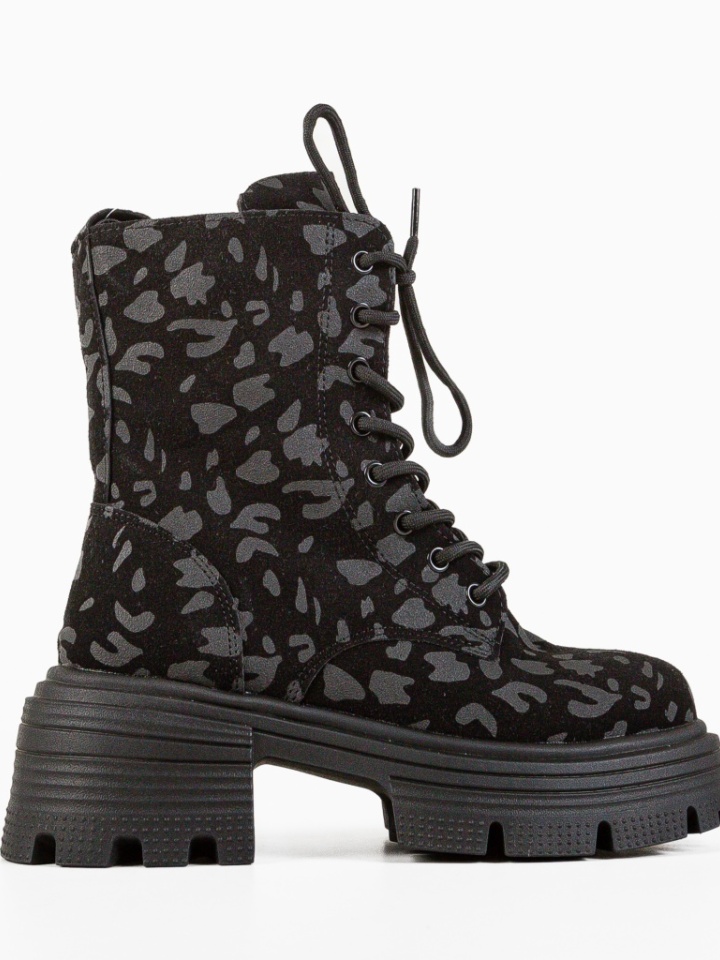 Ghete dama Carnac Maro