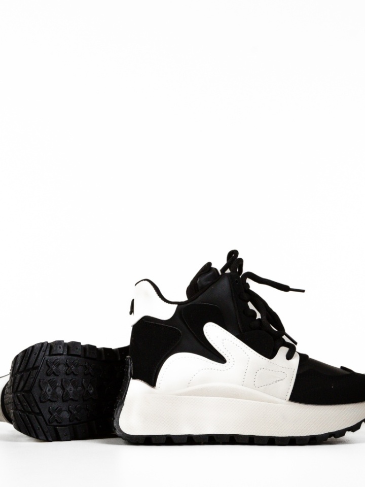 Sneakersi dama Lakobe Negre