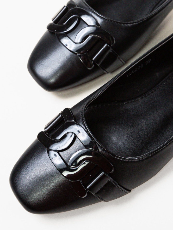 Balerini dama Proko Roz