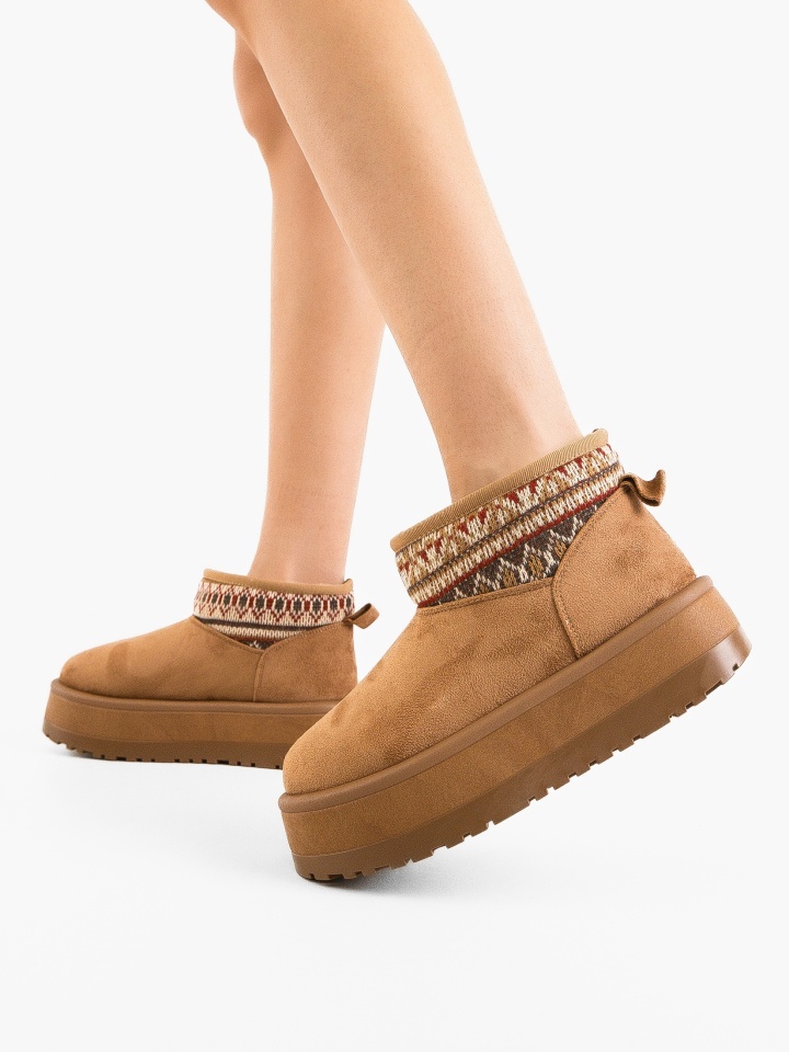 Cizme tip Ug Jejje Camel