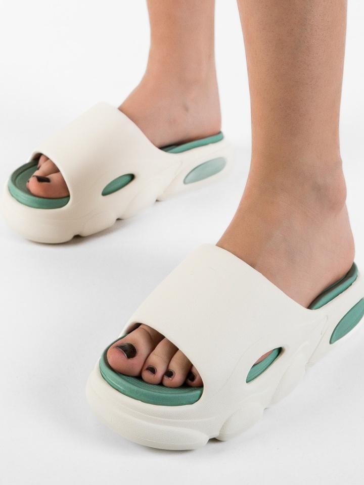 Papuci dama Charis Albi