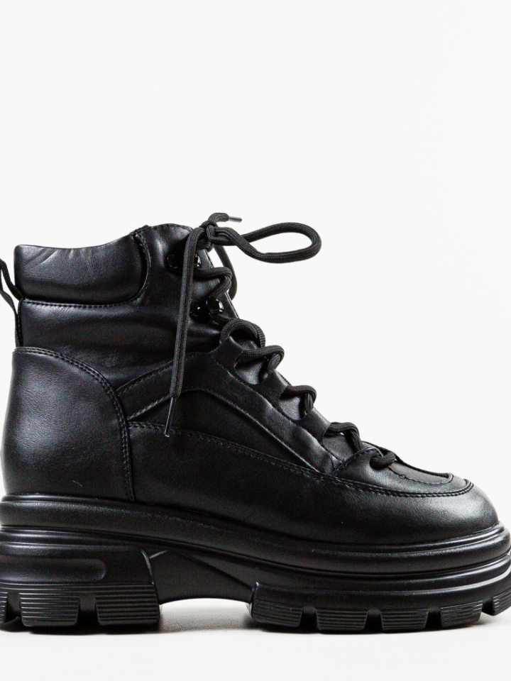 Ghete dama Oteka Negre