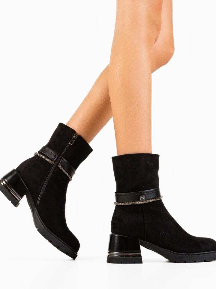 Ghete dama Nutyo Negre 3