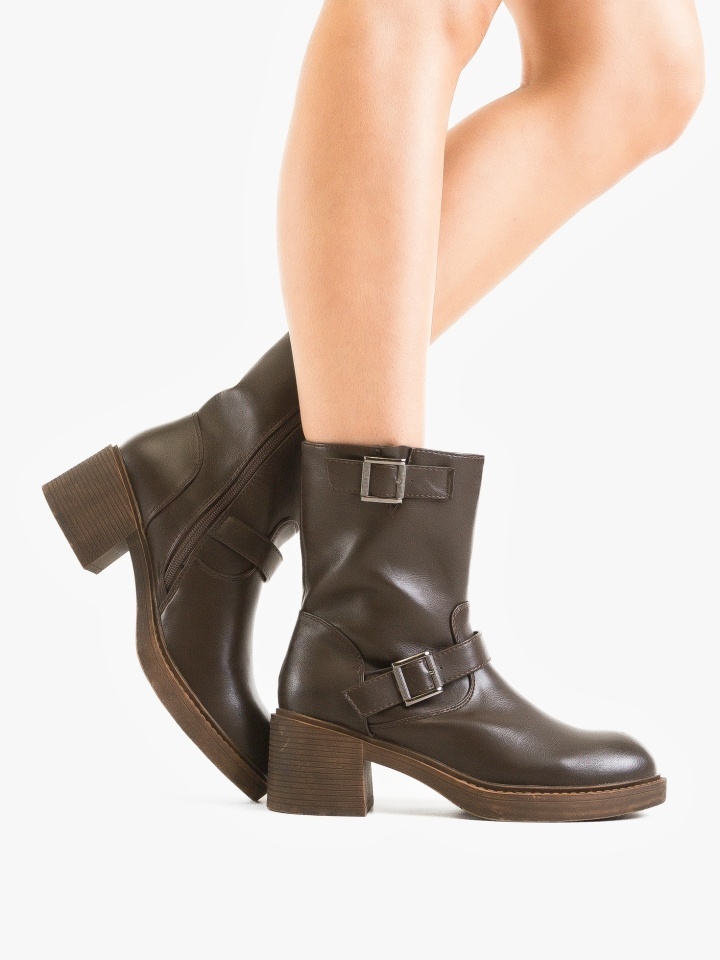 Ghete dama Amaan Maro