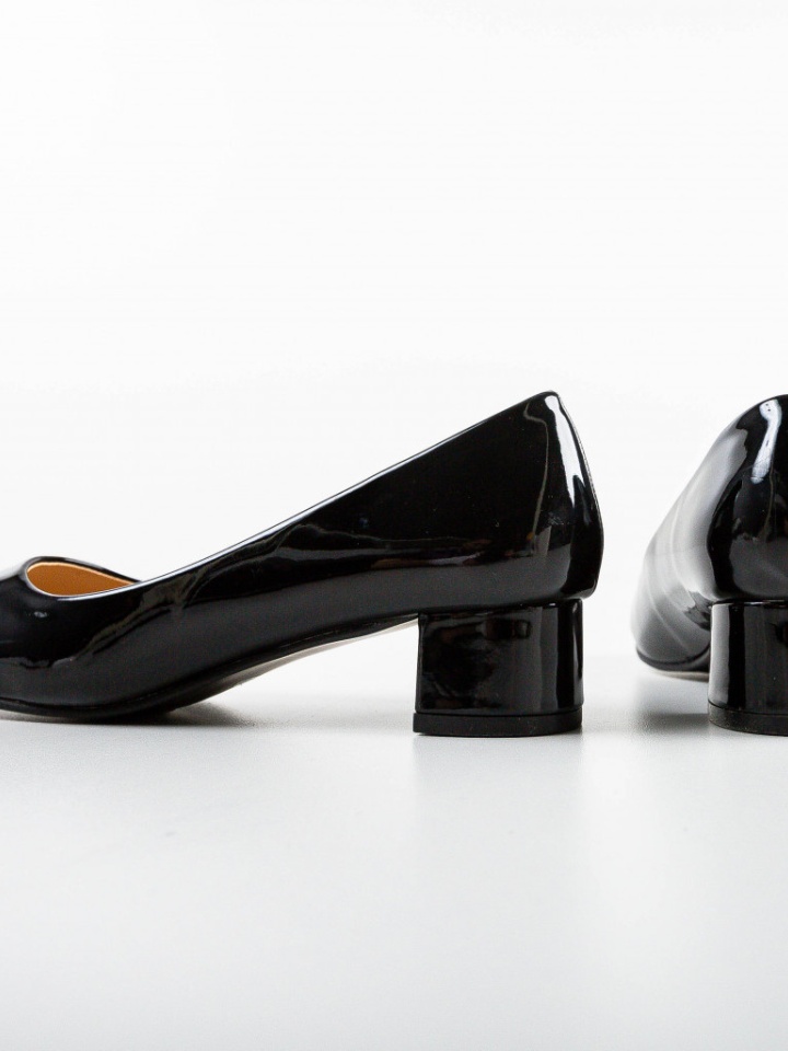 Pantofi Lucane Negri