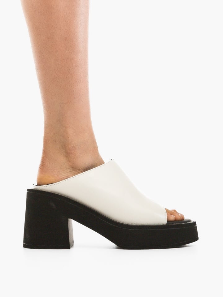 Saboti dama Stanle Negri