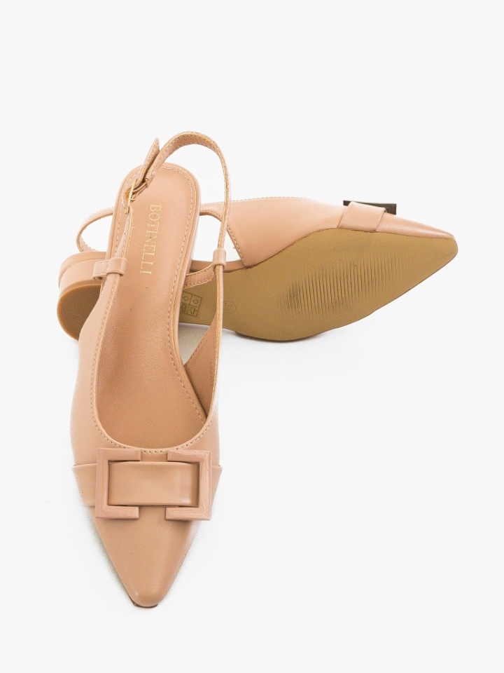 Balerini dama Limna Negri