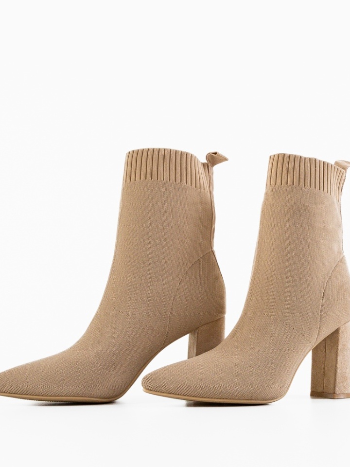 Botine dama Vlasta Bej