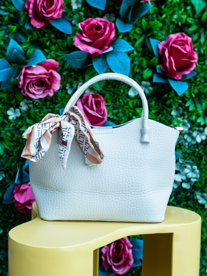 Geanta dama de mana Tymeea Nude