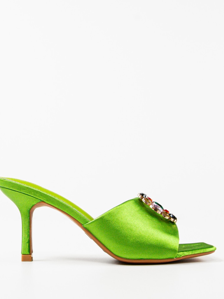 Saboti dama Hajar Verzi