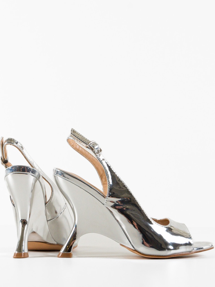 Sandale cu toc Asuka Aurii