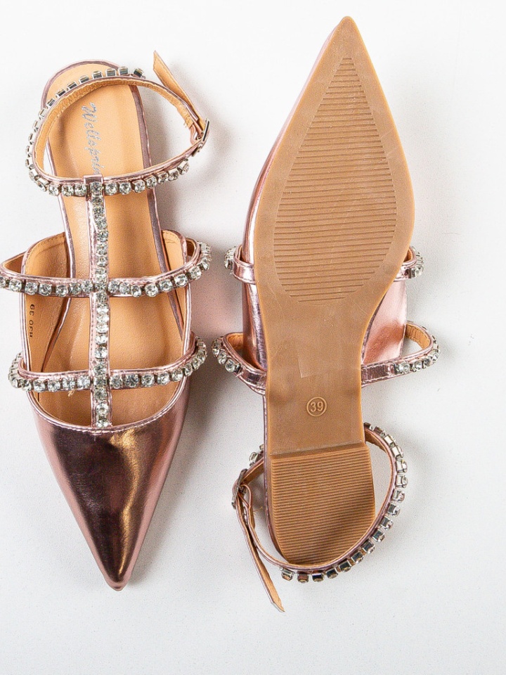 Balerini dama Tierney Roz