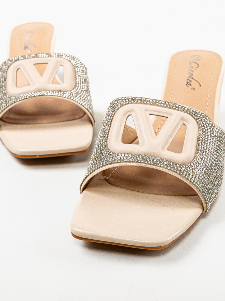 Saboti dama Jason Mov