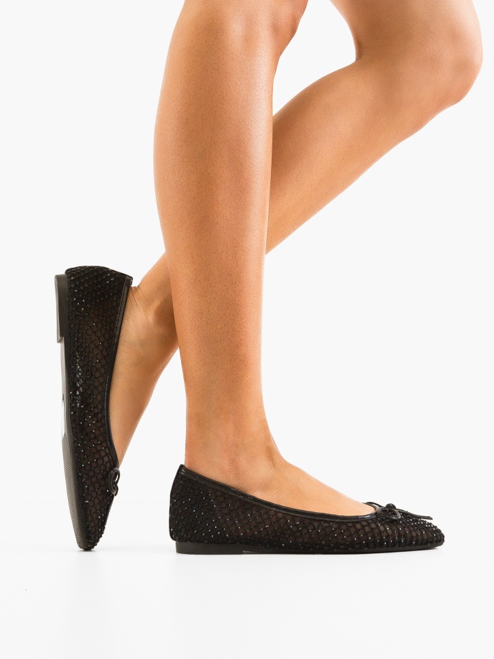 Balerini dama Hilt Negri