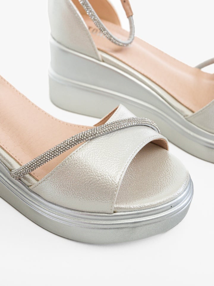 Platforme dama Juha Bej