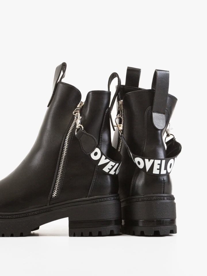 Ghete dama Loble Negre