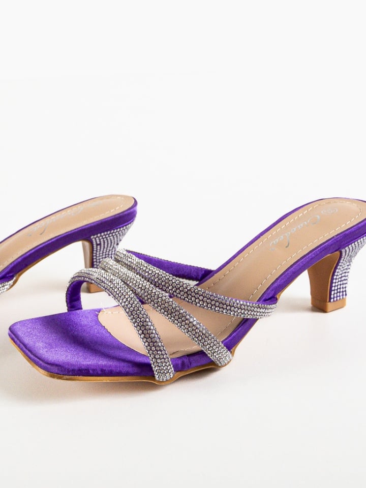 Saboti dama Lupita Verzi