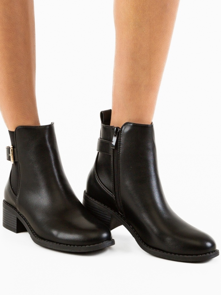 Ghete dama Andil Negre