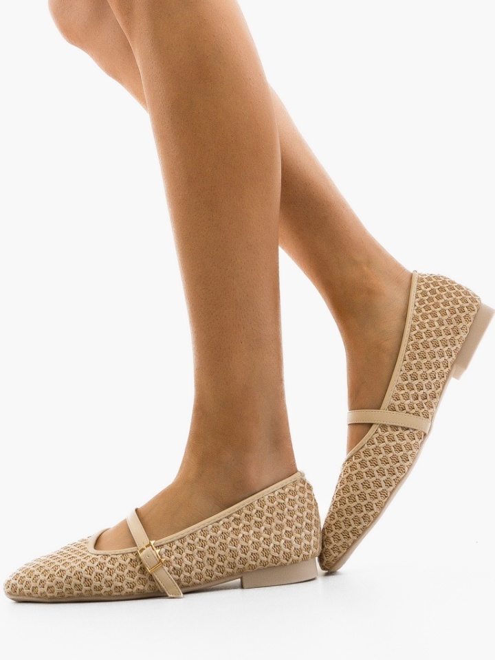 Balerini dama Ferro Negre