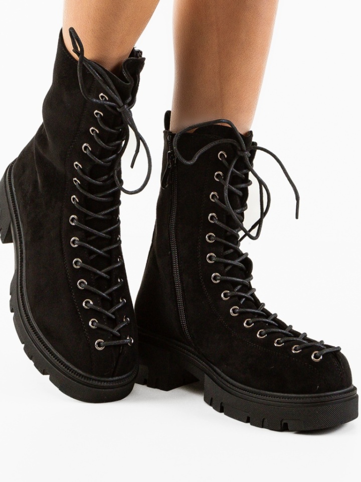 Ghete dama Tynna Rosii