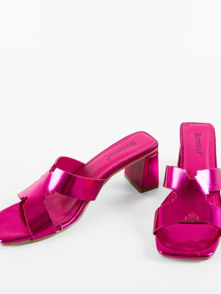 Saboti dama Hikmat Argintii