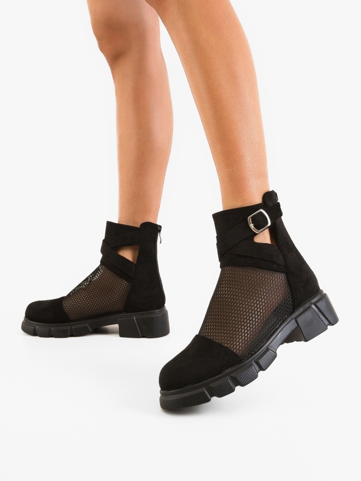 Ghete dama Myasma Negri