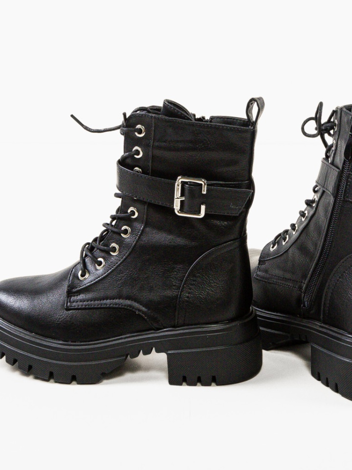 Ghete dama Oplaka Negre