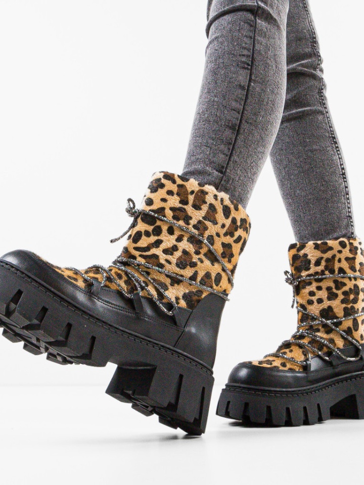 Ghete dama Migdal Negre 2