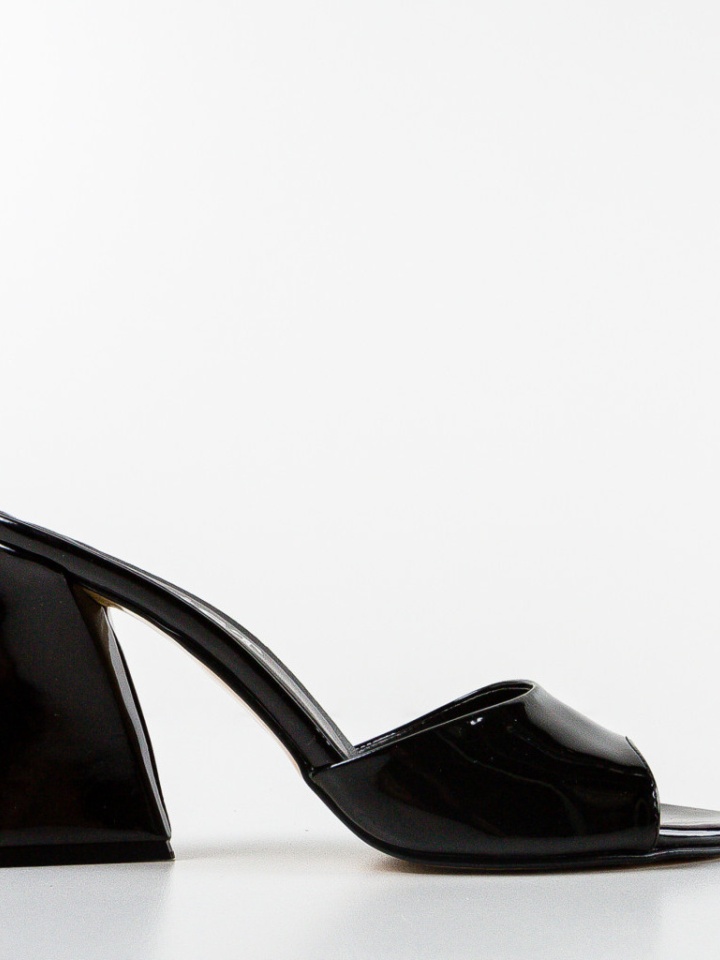 Saboti dama Rodrigo Negri 2