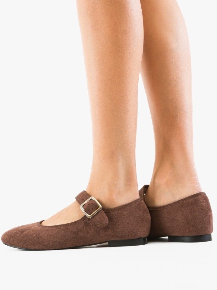 Balerini dama Bytyr Maro