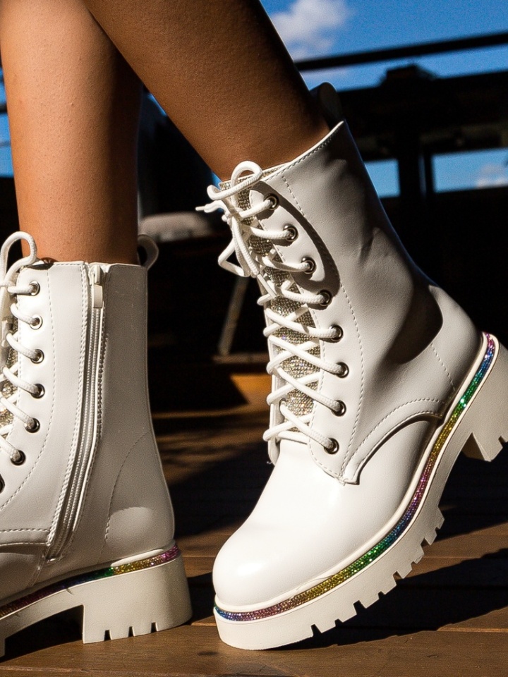 Ghete dama Gefen Albe