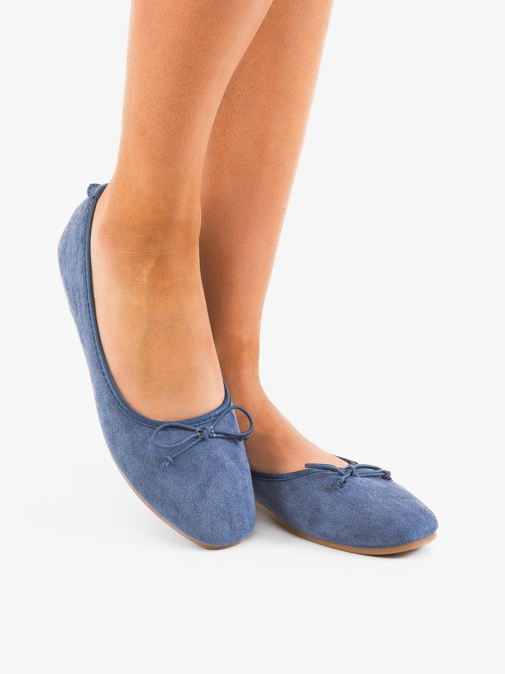 Balerini dama Elinor Albastri