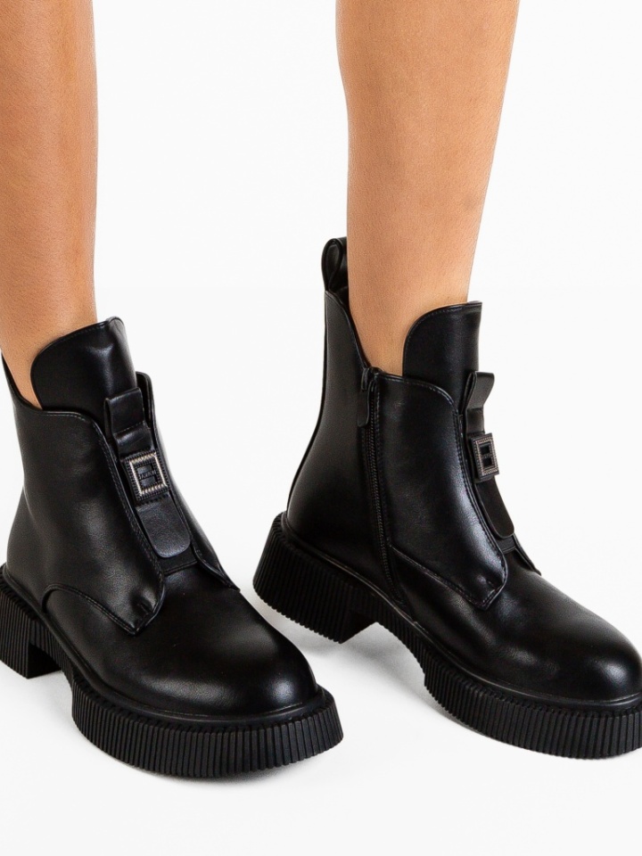 Ghete dama Juve Negre