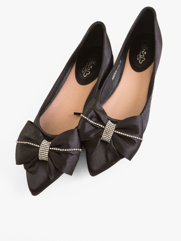 Balerini dama Dyty Bej