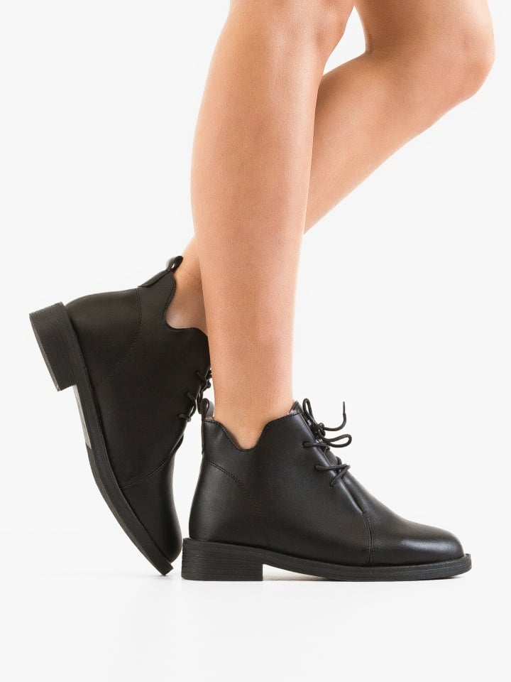 Ghete dama Luot Negre