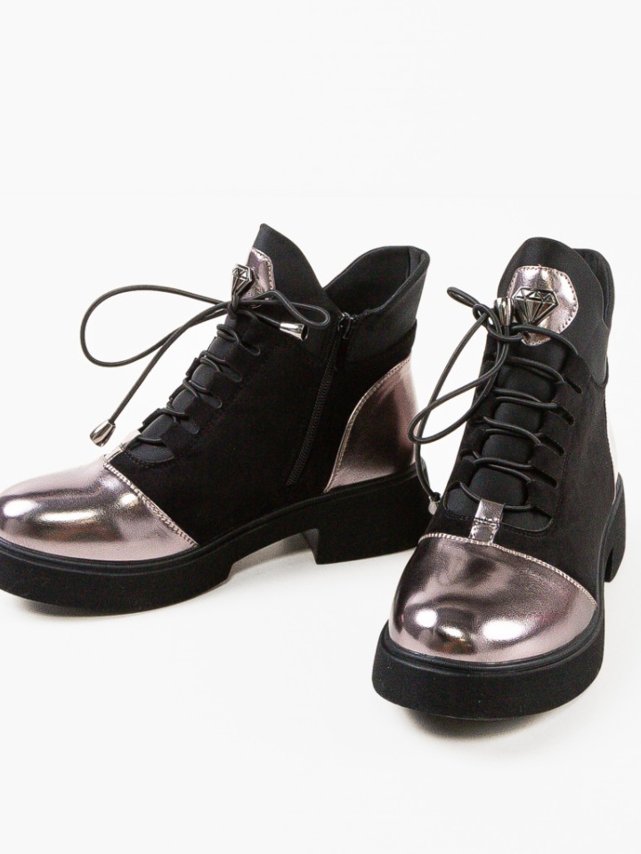 Ghete dama Gelea Gri