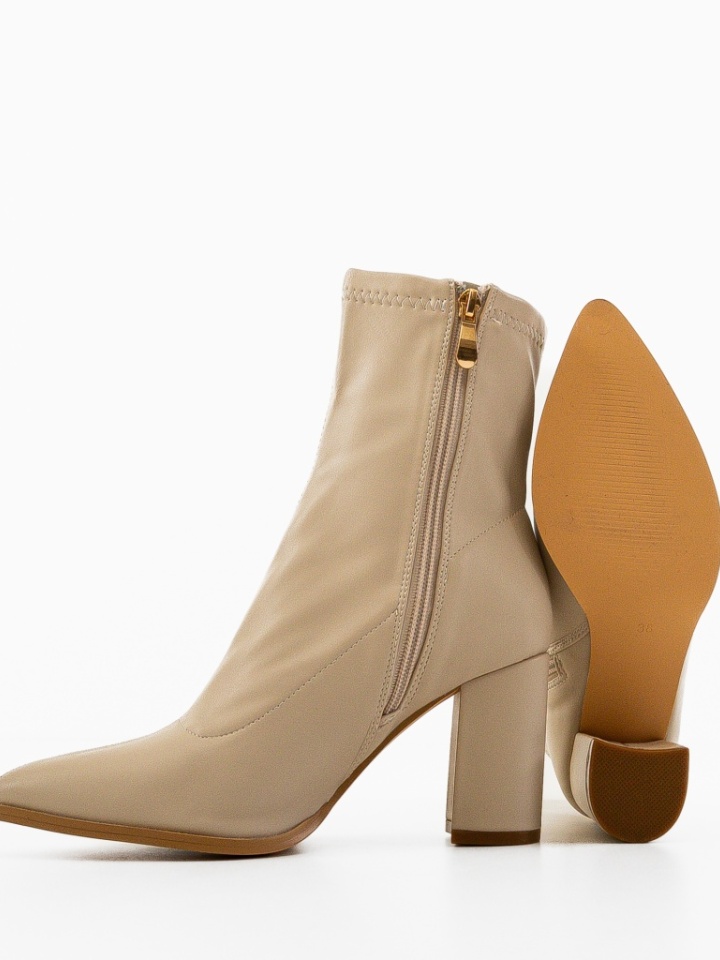 Botine dama Benaj Bej